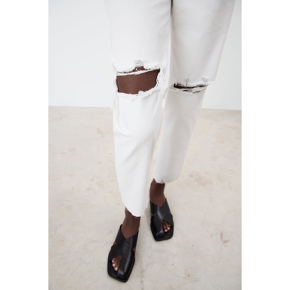 Zara Z1975 Ripped Mom Jeans in White Size US 4 - Picture 8 of 9